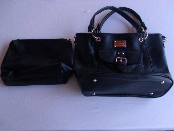 Bolsa Preta Grande c/ uma pequena dentro PR0002